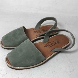 Suede Castell Sandals Size 9